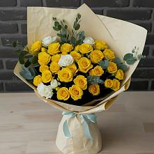 Букет цветов из:  Розы в Камешково