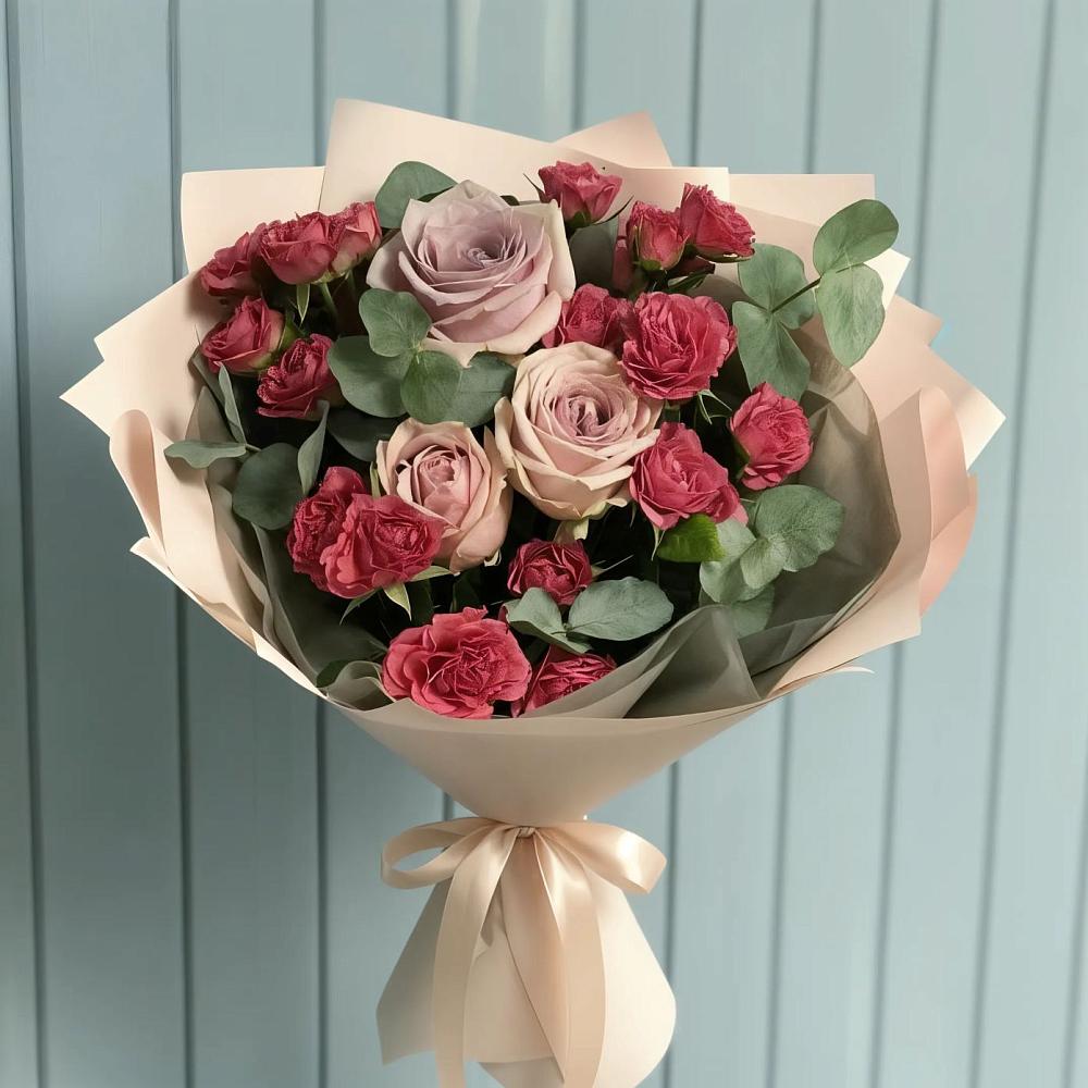 Букет цветов из: Гвоздики и Розы в Камешково