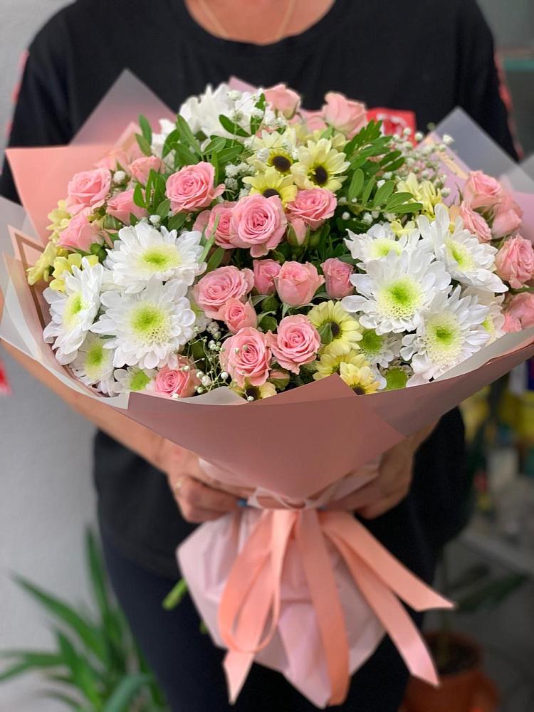 Букет цветов из: Розы и Хризантемы в Камешково