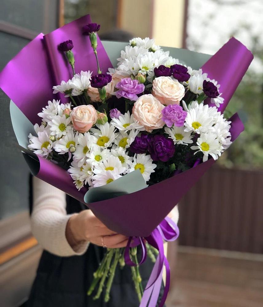 Букет цветов из: Хризантемы, Гвоздики и Розы в Камешково