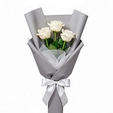 Букет 3 белые розы в Камешково