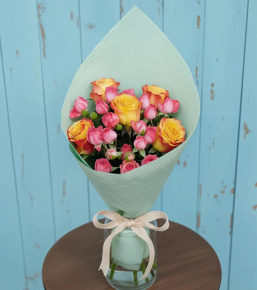 Букет цветов из: Розы в Камешково