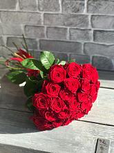 Букет Красные розы Фридом в Камешково