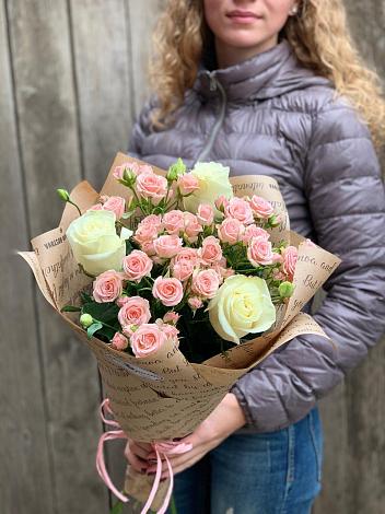 Букет цветов из: Розы в Камешково