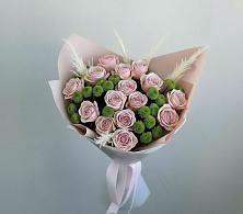 Букет цветов из:  Розы и Хризантемы #REPLACE_PRED# Камешково