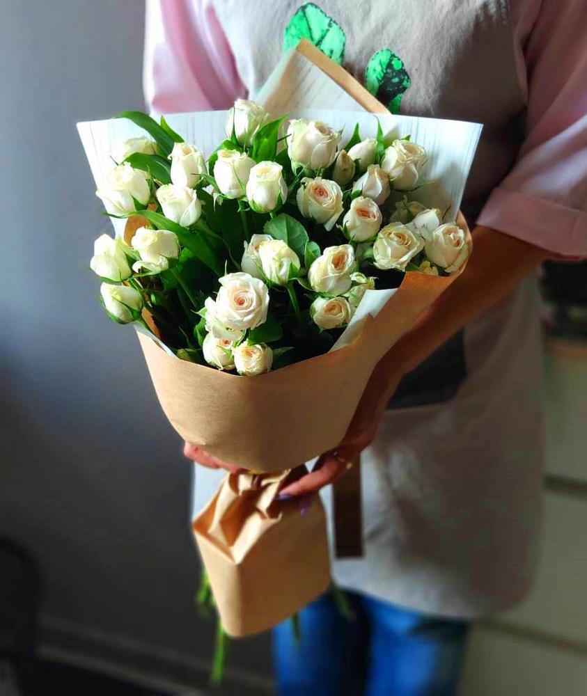 Букет цветов из: Розы в Камешково