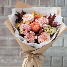 Букет цветов из:  Гвоздики, Хризантемы и Розы в Камешково