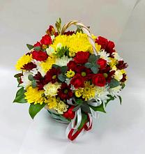 Цветочная композиция из Хризантемы и Розы в корзине в Камешково