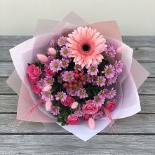 Букет цветов из:  Розы, Герберы и Хризантемы #REPLACE_PRED# Камешково