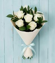 Букет цветов из:  Розы в Камешково