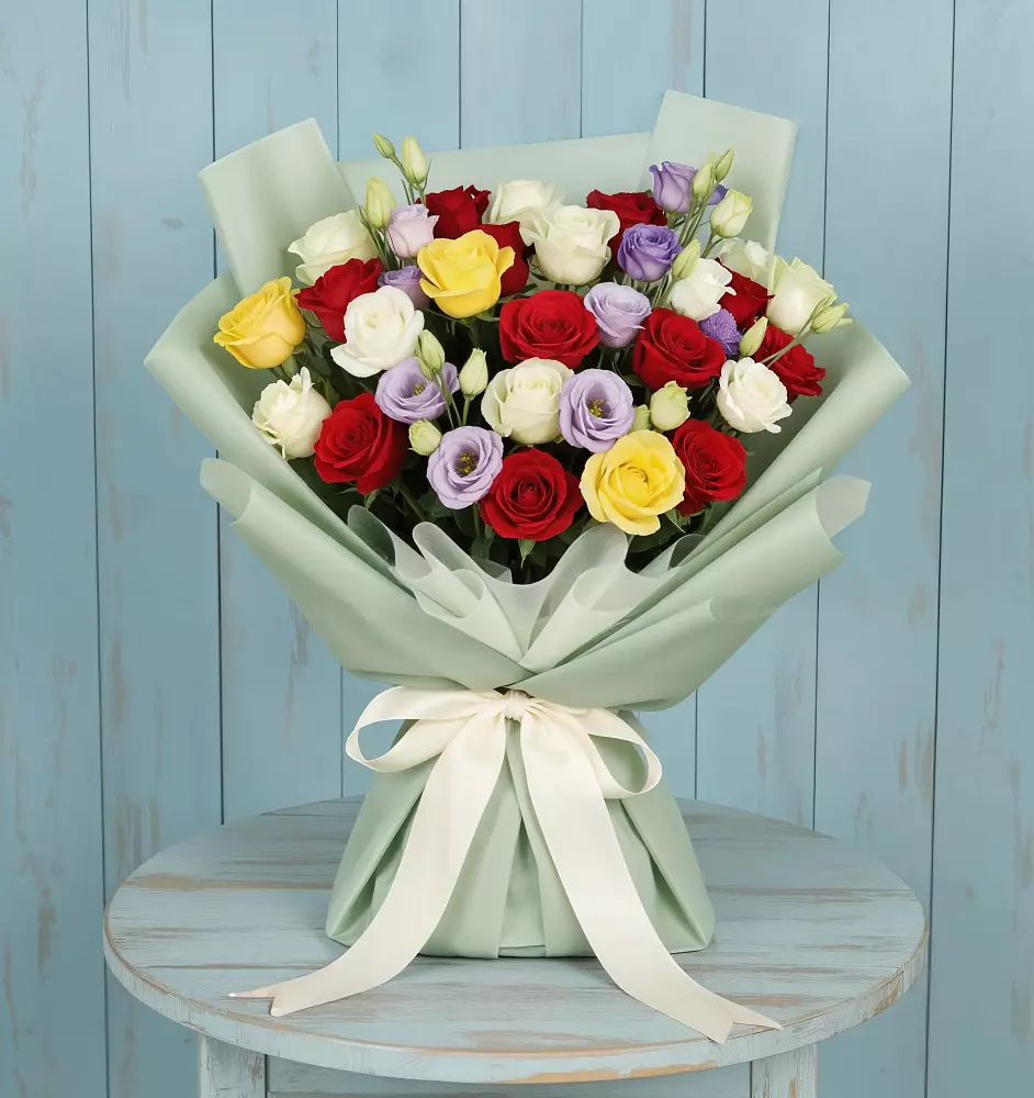 Букет цветов из: Розы в Камешково